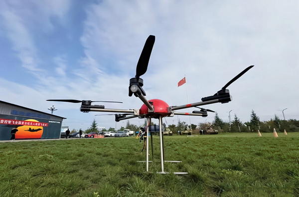 全国首台纯钛无人机在宝鸡首飞